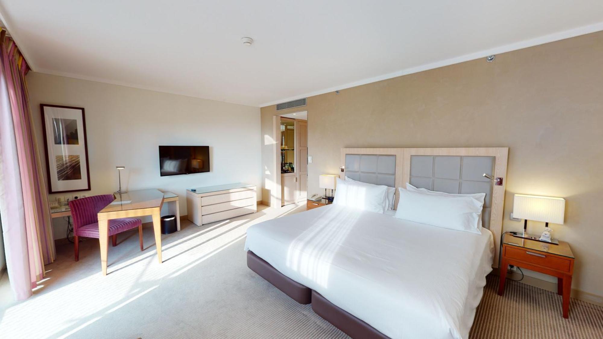 Hilton Evian Les Bains Hotel Exterior foto
